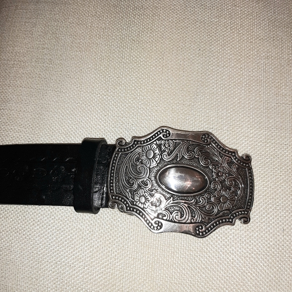 Liz Claiborne western leather belt main image 4